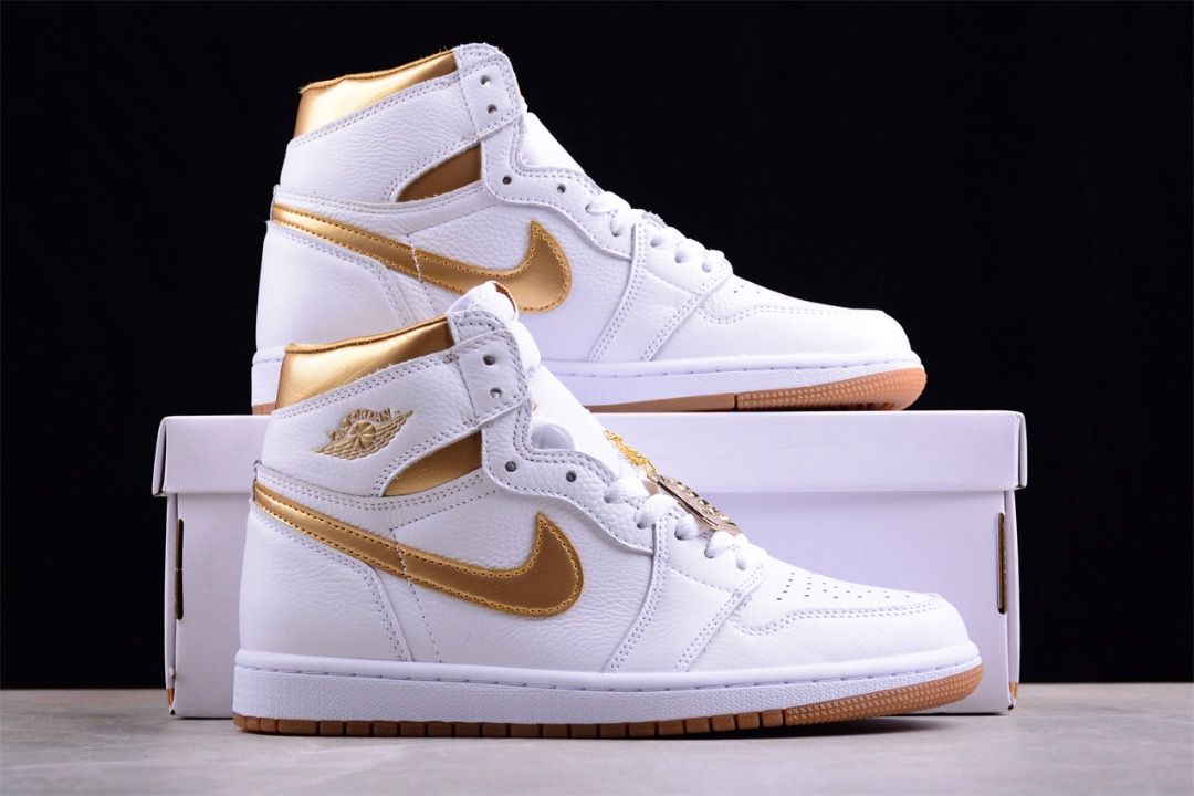 NIKE Air Jordan 1 Retro High OG Metallic Gold white shoes Euro 36 47.5