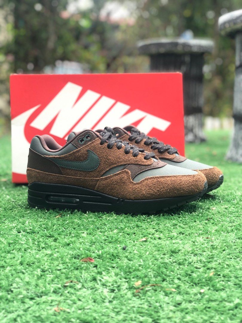 nike sb beef and broccoli