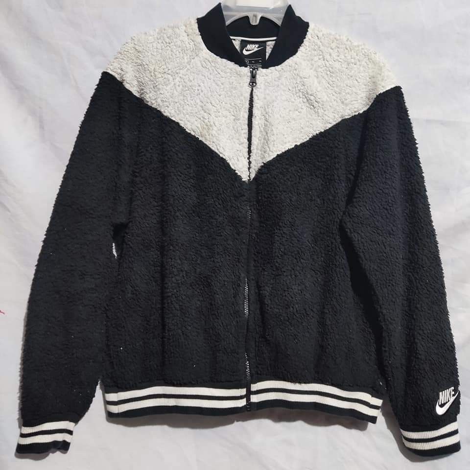 Women's nike sportswear sherpa wolf bomber jacket cheap