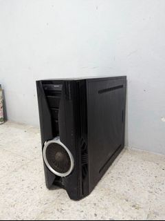 PC casing gaming, Computers & Tech, Desktops on Carousell