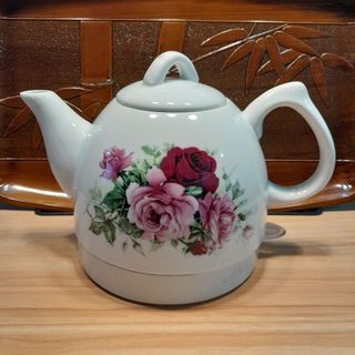Porcelain Electric Kettle for Tea or Coffee (as is)