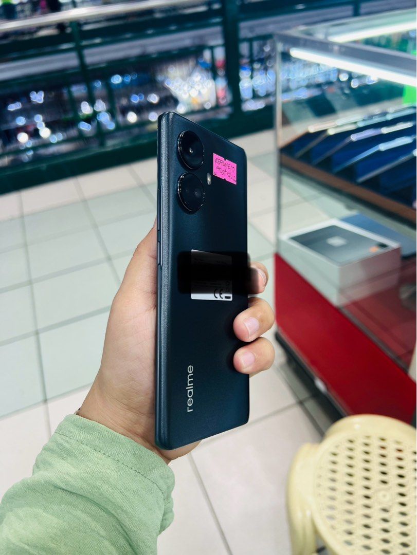 Realme 10 Pro Plus 5G 256gb FU (Category: Realme) located in San Juan City. Submitted by javedsgadgetshop (Listing ID 1293877962, Image 3). Description: OPEN FOR INSTALLMENT VIA CREDIT CARD/GGIVES & SWAP/TRADE-IN! WE BUY AND SELL ( ANYKINDS OF UNIT BINIBILI PO NAMIN)! PTPA : Padelete po f bawal Read ❗️Onhand ‼️ Realme 10Pro + 5G •256gb •NTC Variant •Good batt health •Factory Unlock •95% Smoothness •No hidden issue | No Repaired •100% Authentic | 