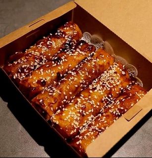 (Category: ) located in . Submitted by t3ga_bakes (Listing ID 1293817124, Image 1). Description: .
