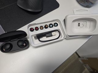 （分類：）位於 。 由 JerL525 提交（商品編號 1293762392，圖片 1）。簡介： 。
