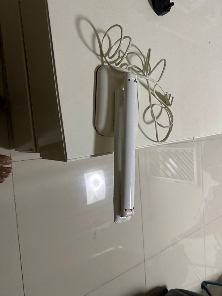 Study lamp (Category: Lighting) located in Singapore. Submitted by pradeepchandran (Listing ID 1293849508, Image 2). Description: Powerful and 4 limit settings occupying place so letting it go. For cheap. .