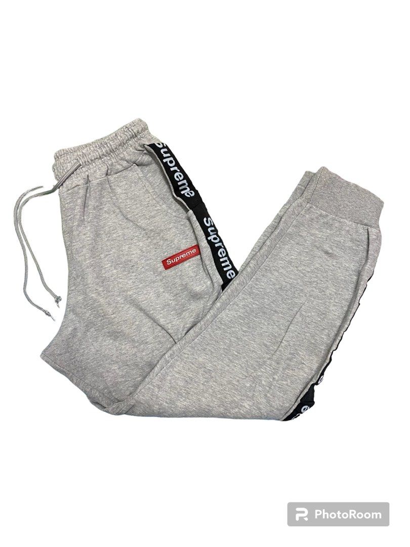 Supreme joggers mens outlet