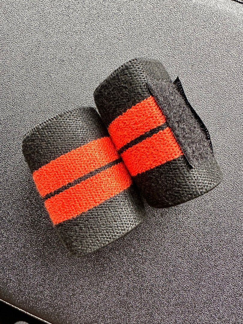Titan Max RPM Wrist Wrap (IPF approved), Sports Equipment, Other Sports