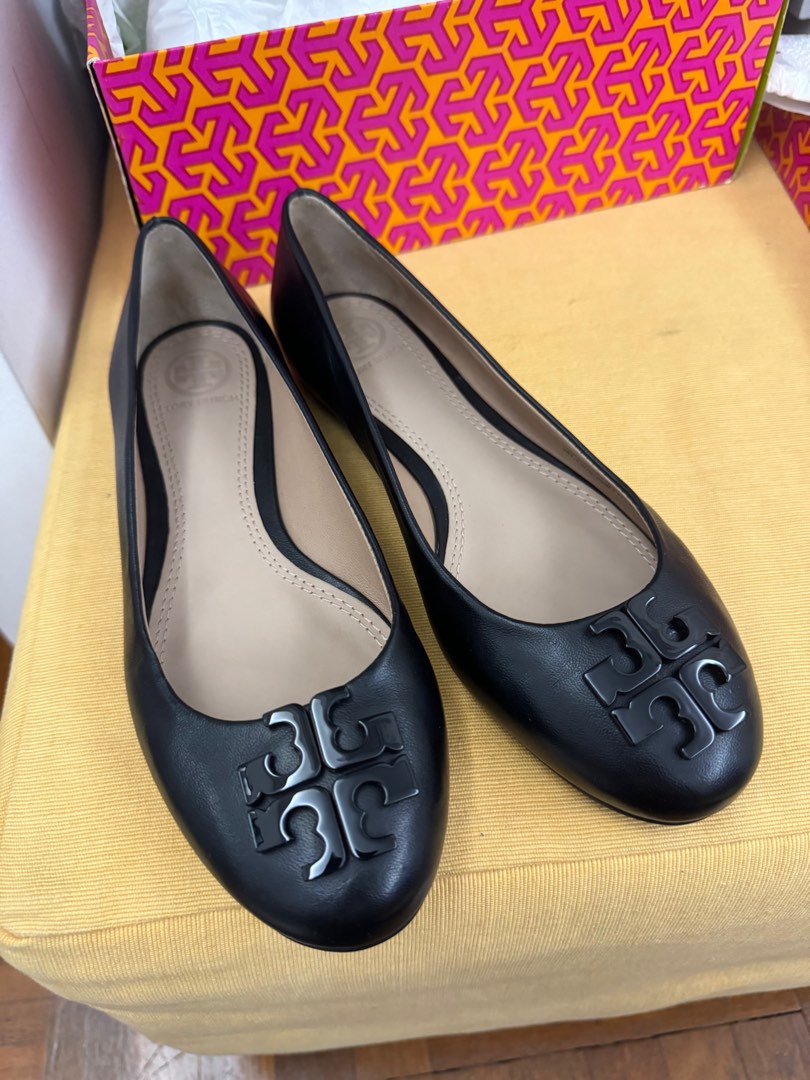 Tory Burch Lowell flat Women s Fashion Footwear Flats on Carousell