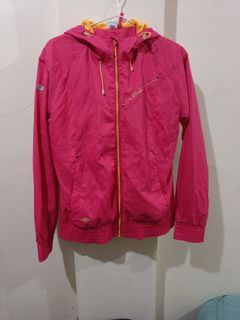Umbro Windbreaker Jacket Pink