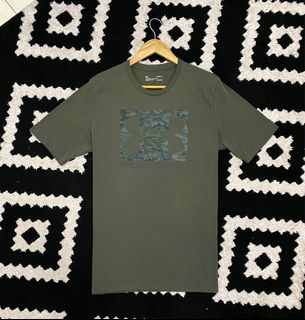 (Category: ) located in . Submitted by silverstoremy (Listing ID 1293839794, Image 1). Description: .