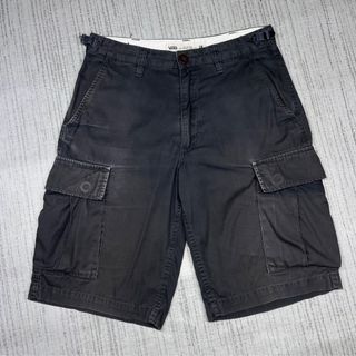 (Category: ) located in . Submitted by udausedwear (Listing ID 1287899227, Image 1). Description: .