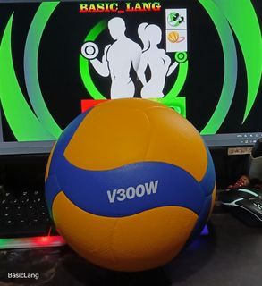 Volleyball v300w free bag, pump, pin, netball