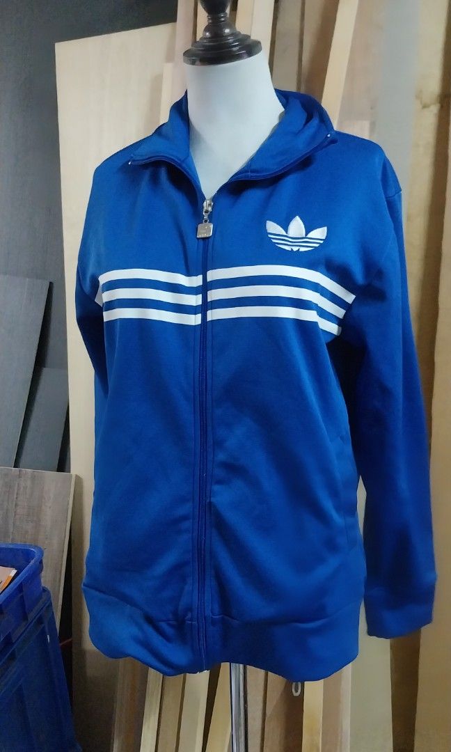 Adidas lucky hotsell chinatown uniqlo