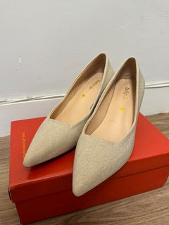 （分類：）位於 。 由 channnnh 提交（商品編號 1290763097，圖片 1）。簡介： 。