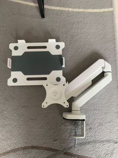 （分類：）位於 。 由 brendanchbk 提交（商品編號 1290659568，圖片 1）。簡介： 。