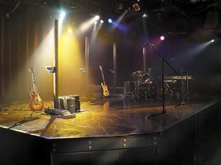 （分類：）位於 。 由 stageartevent 提交（商品編號 1290644752，圖片 1）。簡介： 。