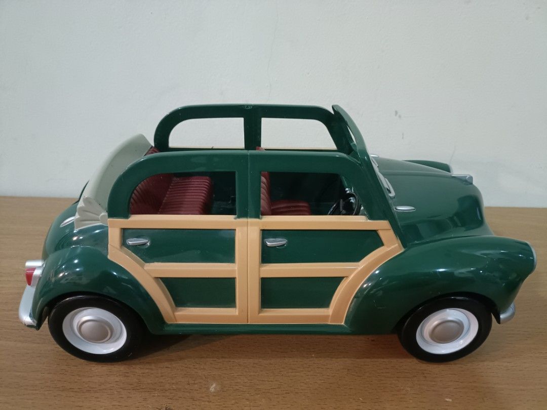 Calico critters top convertible coupe