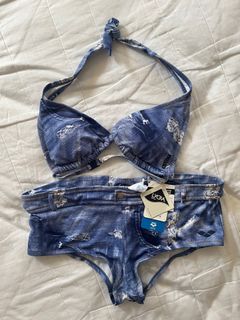 (Category: ) located in . Submitted by cloveree (Listing ID 1290713788, Image 1). Description: .