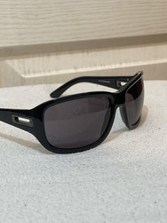 💯 Authentic Yves Saint Laurent sunglasses