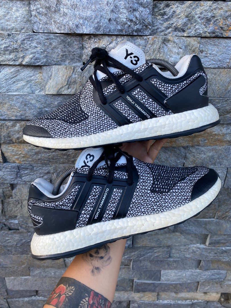 Y3 pure boost oreo top