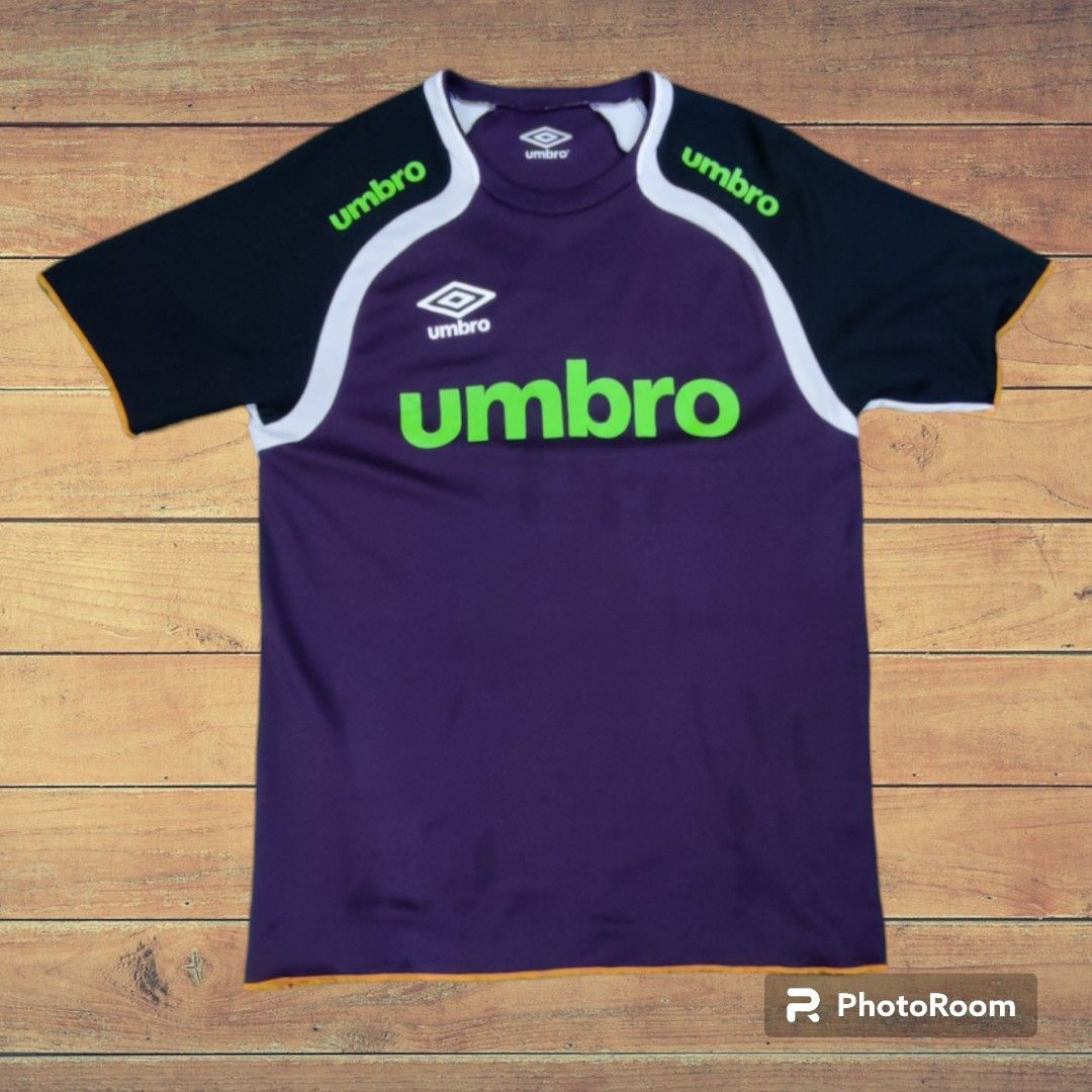 Umbro pacsun hotsell