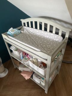 (Category: ) located in . Submitted by kateyeo (Listing ID 1290672954, Image 1). Description: .