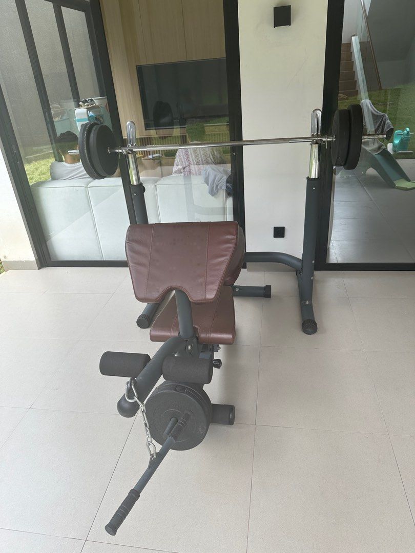 Berwyn weight lifting bench 45kg alat angkat beban