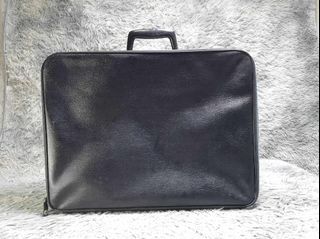 Black Leather Zip Around Briefcase