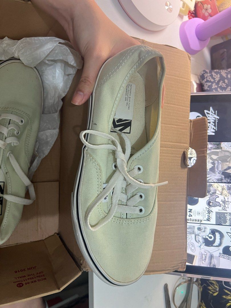 BNNW VANS Blue Flower True White