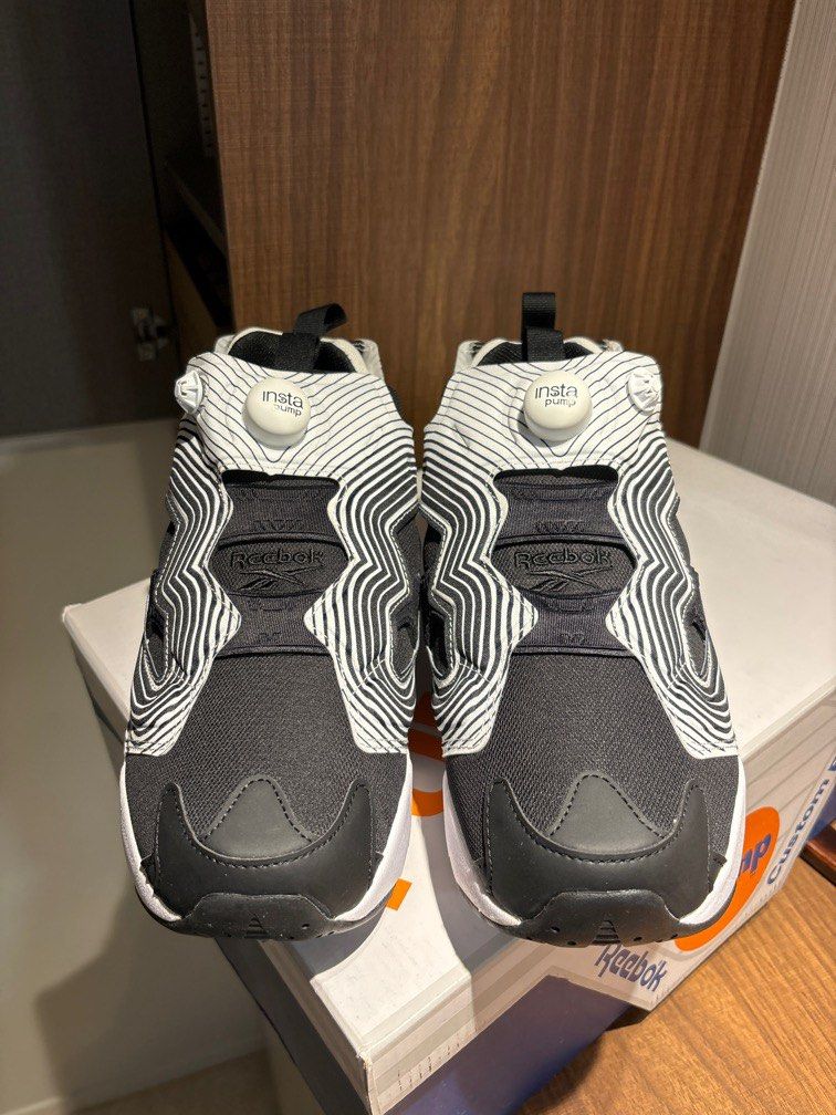 Brand New Reebok Pump shoes for Sale Luxury Sneakers