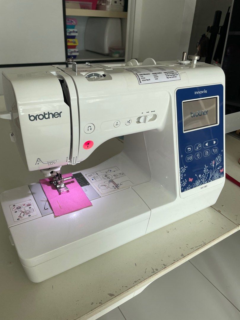 Brother Innovis NV180 Sewing & Embroidery Machine, Hobbies & Toys