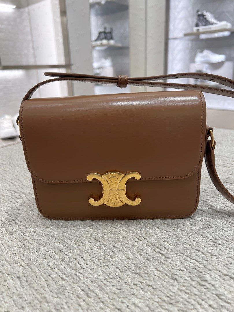 Medium triomphe bag in shiny calfskin shop