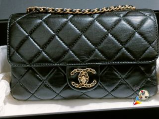 (Category: ) located in . Submitted by miluxecollection (Listing ID 1290802766, Image 1). Description: .