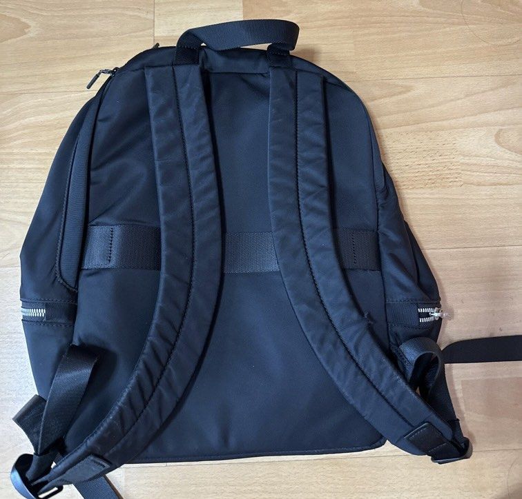 City Adventurer Backpack 21L