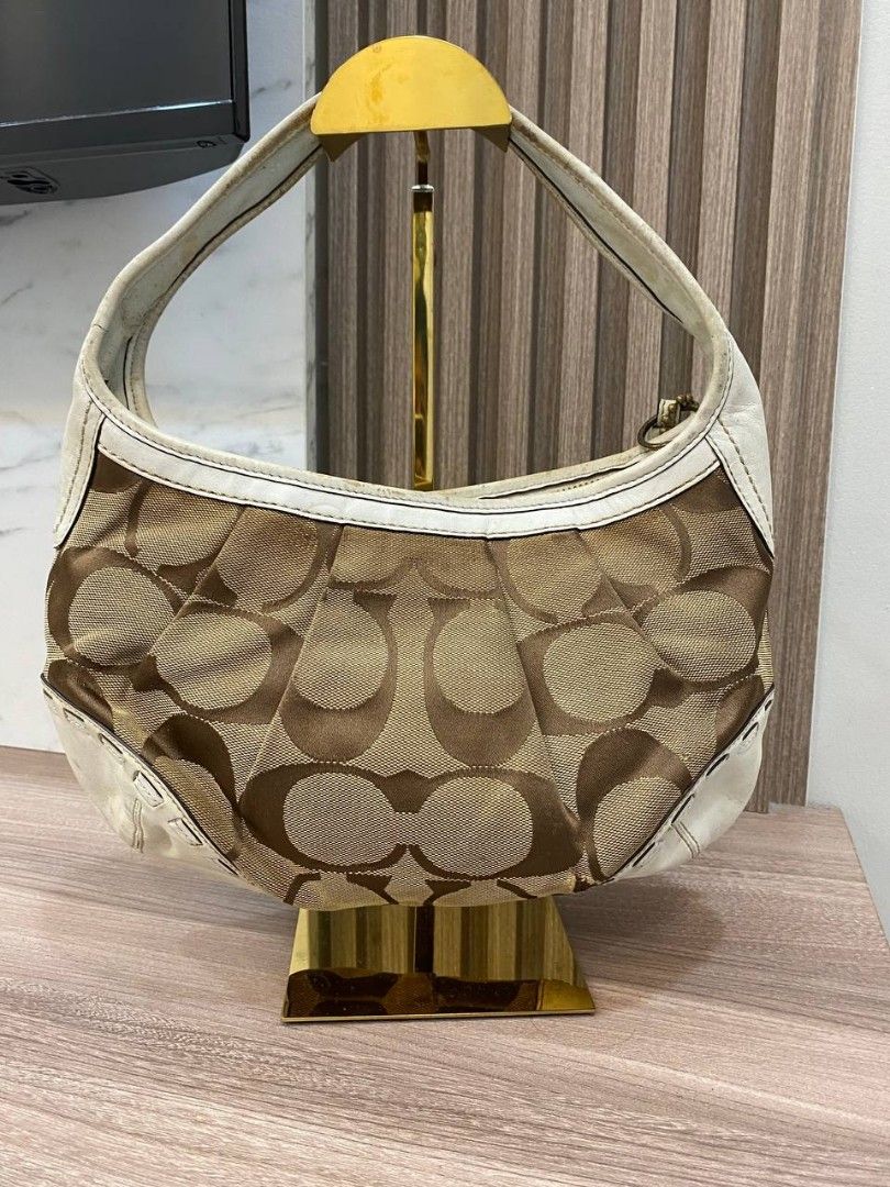 Coach hobo sale best sale