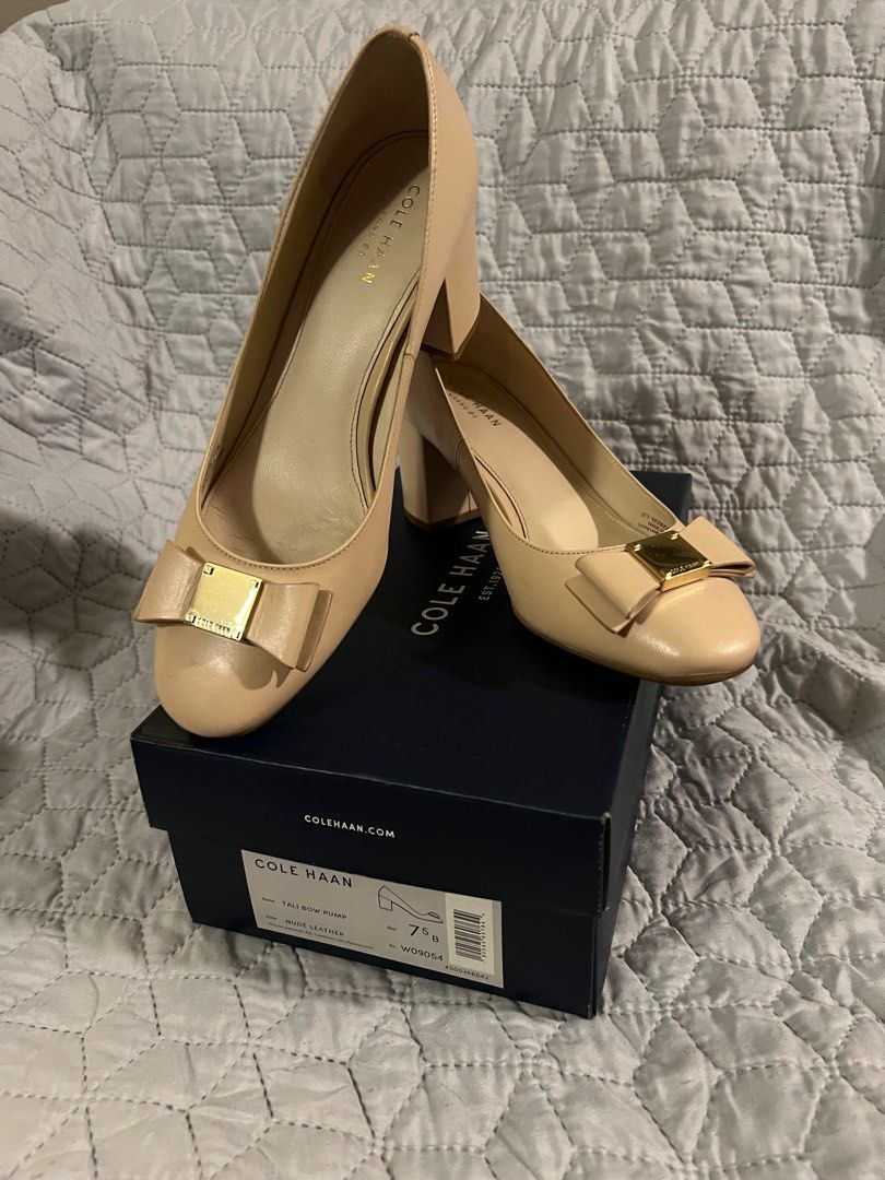 Cole Haan Tali Bow Pump Nude Leather size 7.5 B