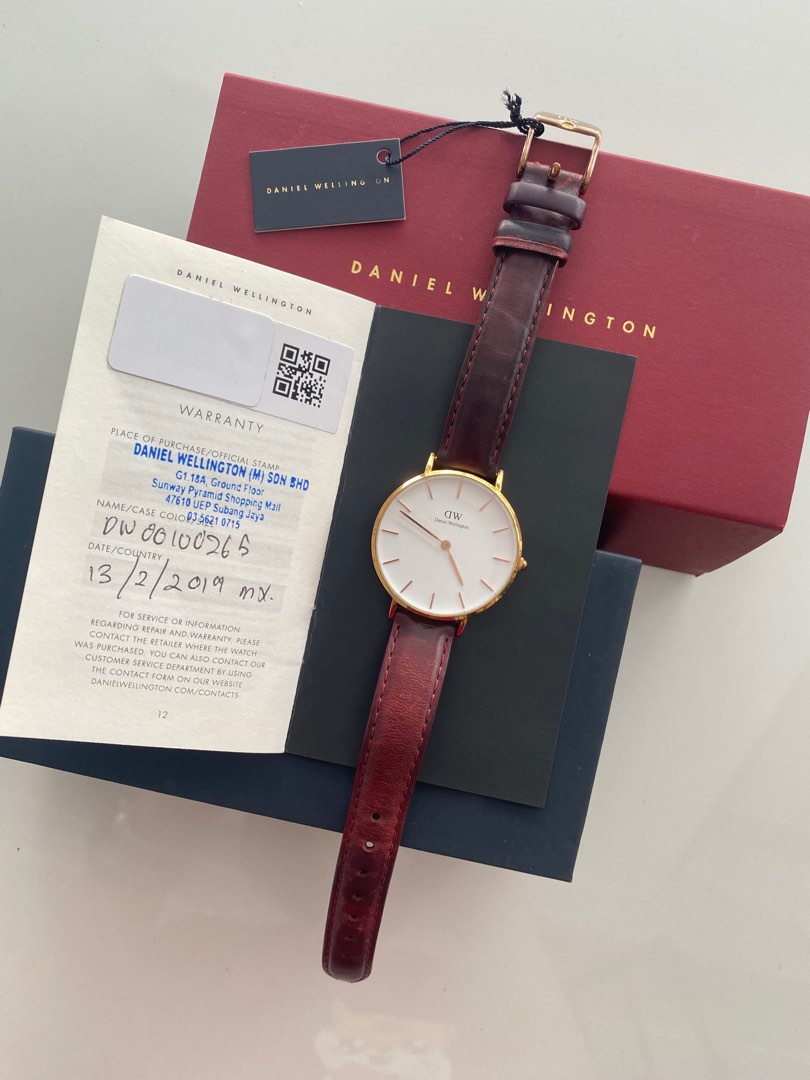 Daniel wellington hotsell sunway pyramid