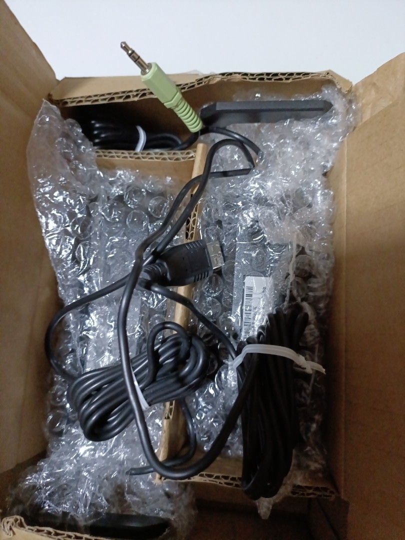 DELL Wired Computer Speakers456606298397757442