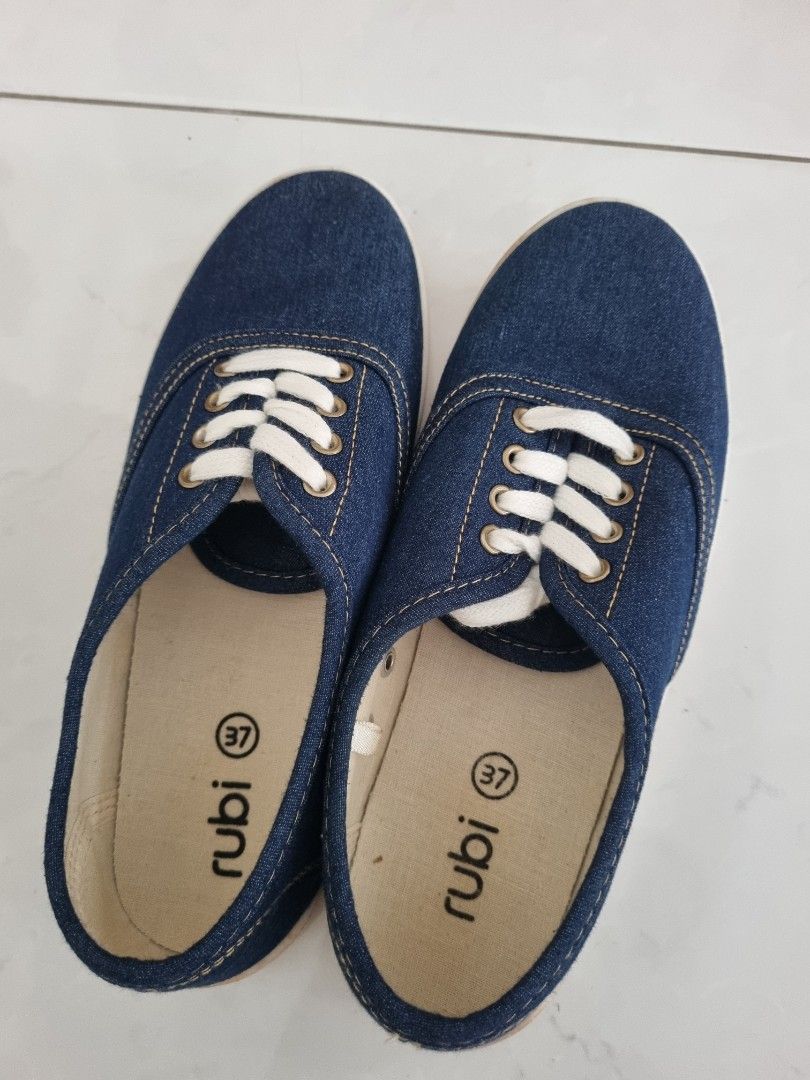 Rubi shoes shop