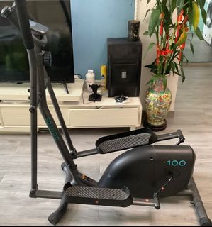 （分類：）位於 。 由 moon.b.store 提交（商品編號 1290697812，圖片 1）。簡介： 。