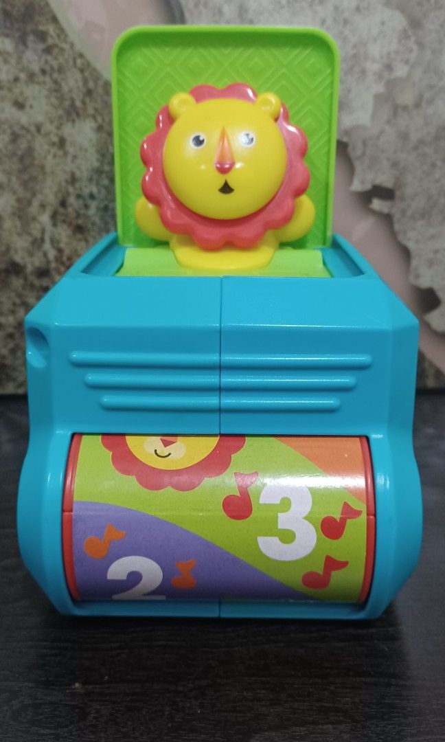 Spin and surprise lion store