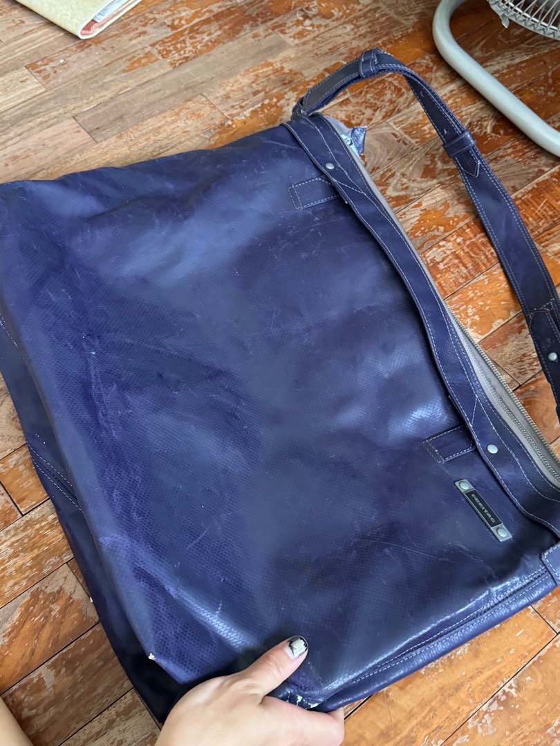 FREITAG R121 Ahlgren (dis con), Men's Fashion, Bags, Sling Bags on