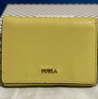 FURLA Babylon Woman S Trifold wallet mustard yellow