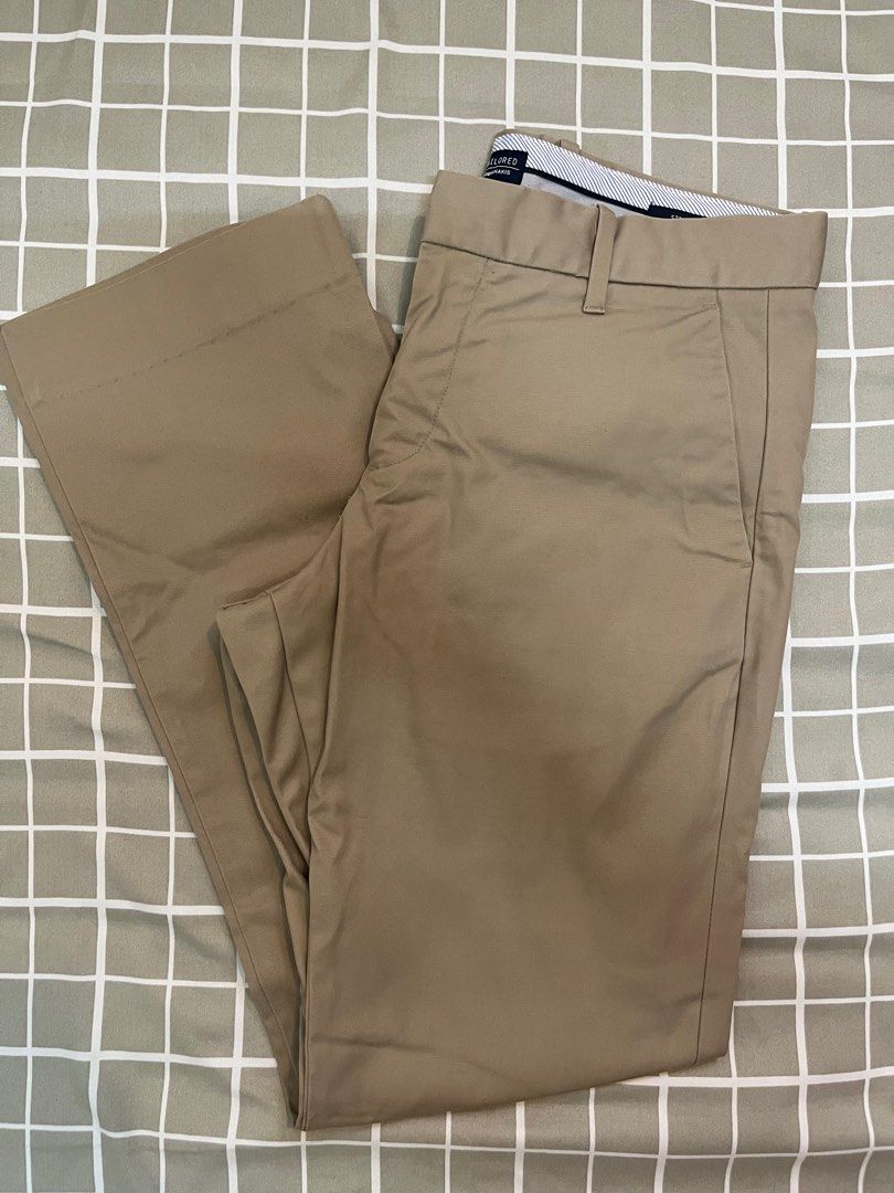 Gap tailored online khakis