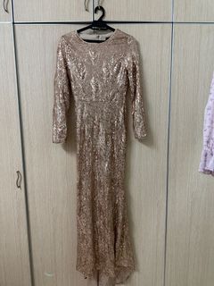 (Category: ) located in . Submitted by closetbysufi (Listing ID 1290705816, Image 1). Description: .
