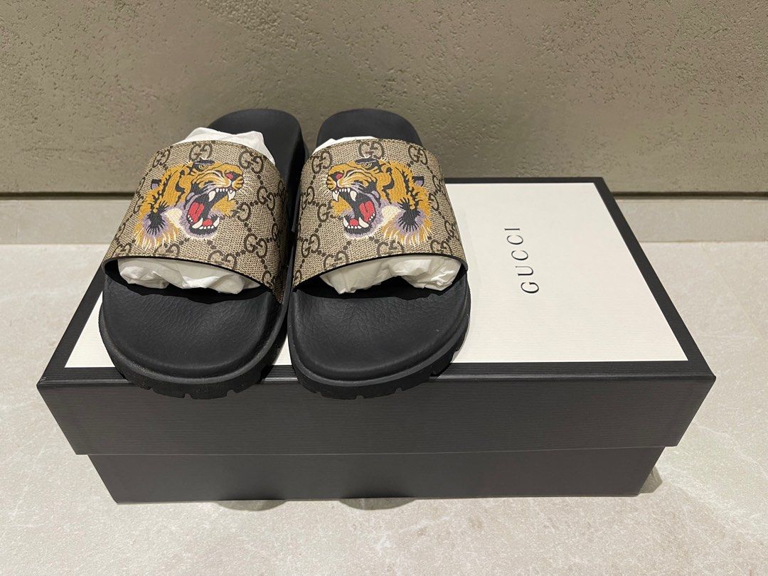 Gucci slides tiger discount