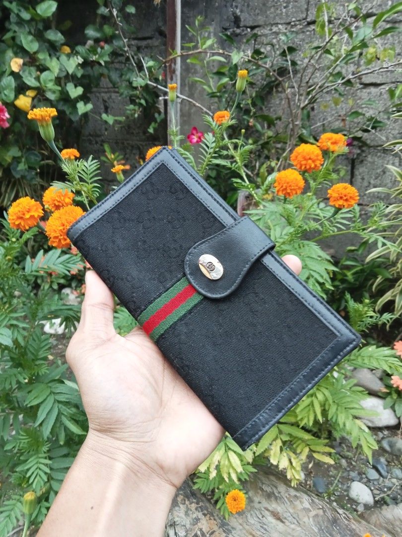 Gucci long purse online