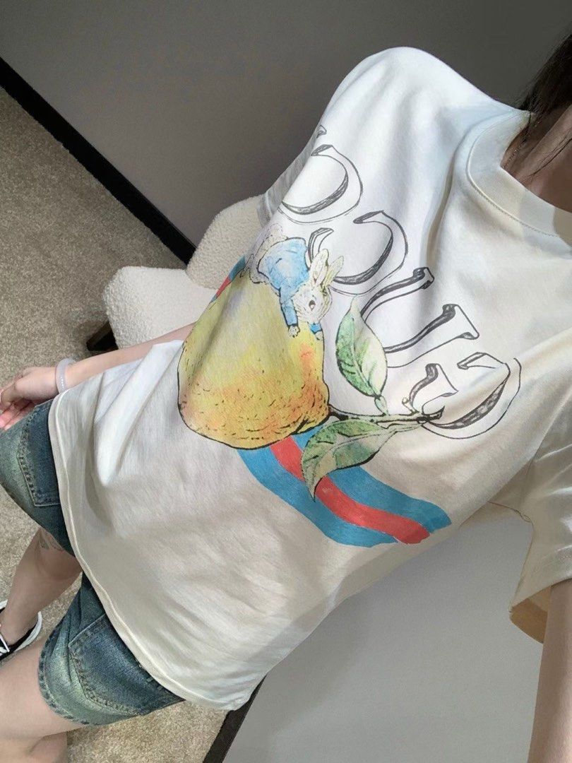 正品⭐️Gucci x Peter Rabbit 短袖T恤, 名牌, 服裝- Carousell