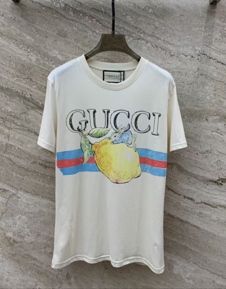 GUCCI Peter Rabbit コラボ Tシャツ 90cm Peter Rabbit™ x Gucci T-shirt in ivory | GUCCI® NL