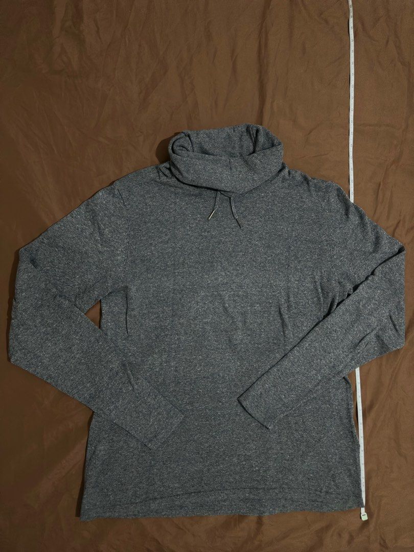 H&M Turtle Neck Long Sleeves Gray Size Medium (Category: Sets & Coordinates) located in Pasig City. Submitted by daddygamer (Listing ID 1290801676, Image 1). Description: Never used it just washed once. Too small for me. .